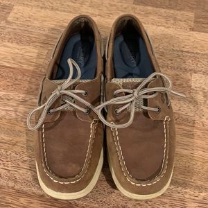 Women’s Sperry shoes